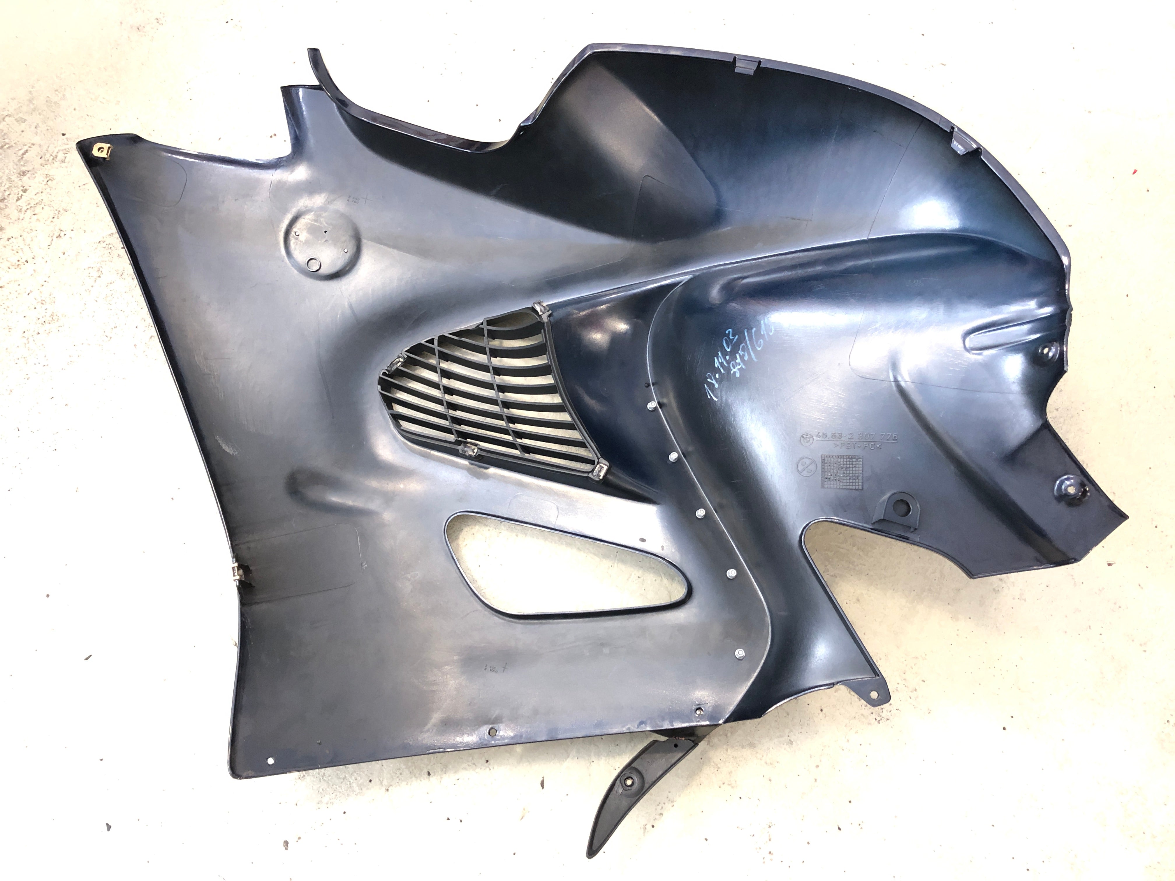 BMW K 1200 GT K12 [2004] - Side panel right panel