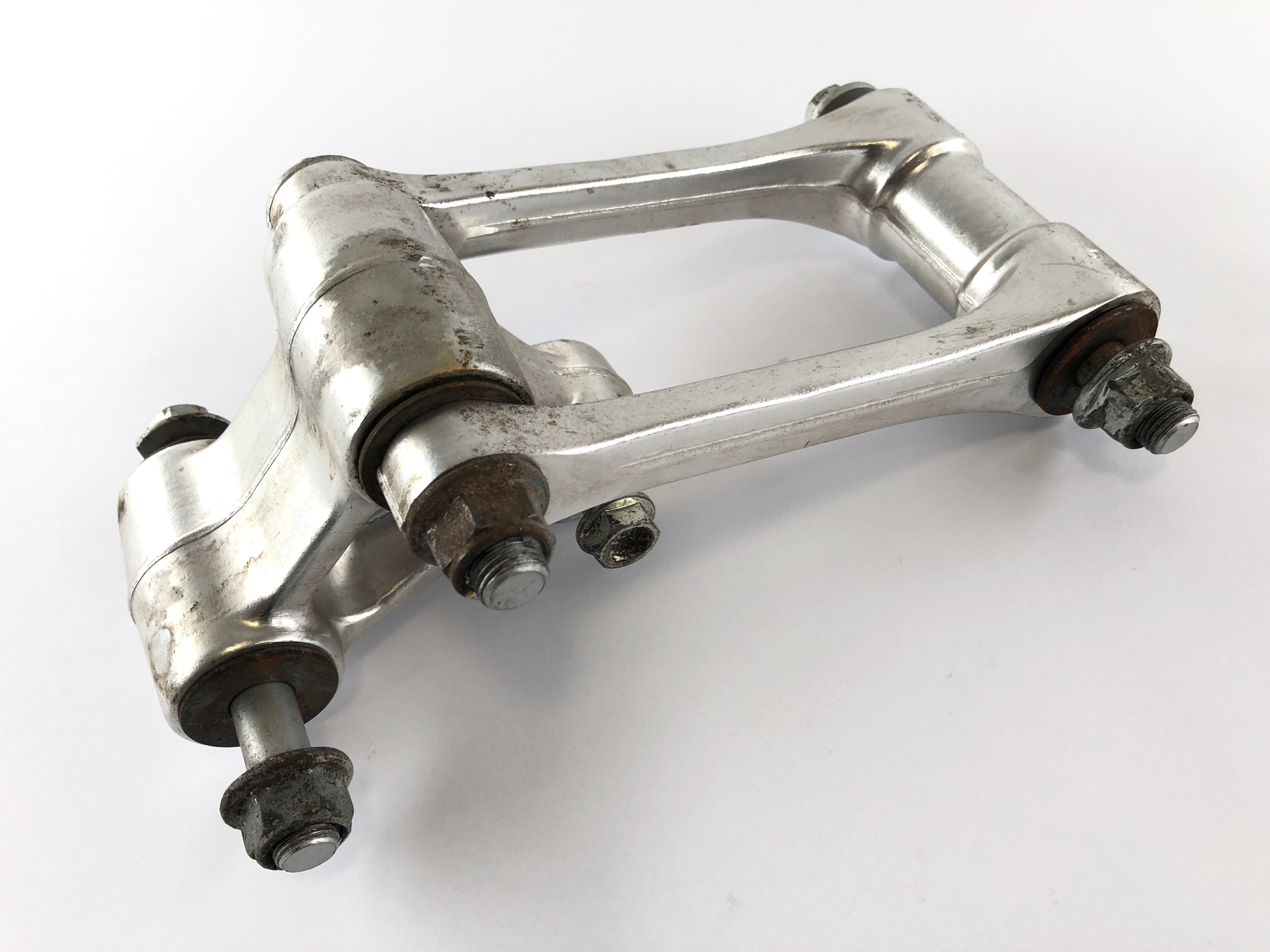 SWM SM 125 R [2017] - rocker arm shock absorber bone