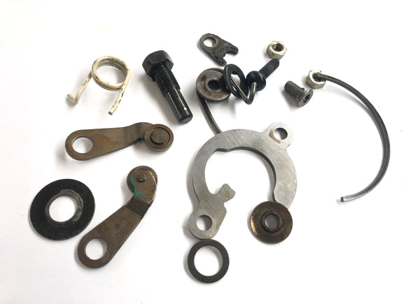 Triumph Sprint 955i RS T695 [2001] - převodovka s přepínáním válce, přepínání vidliček a přepínání hřídele