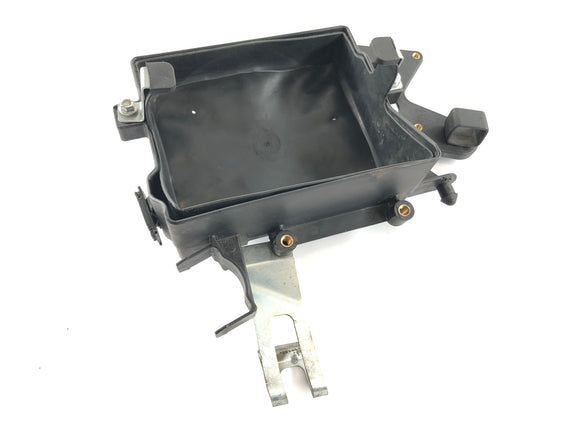 Ducati Multistrada 1000 DS [2003] - Battery compartment