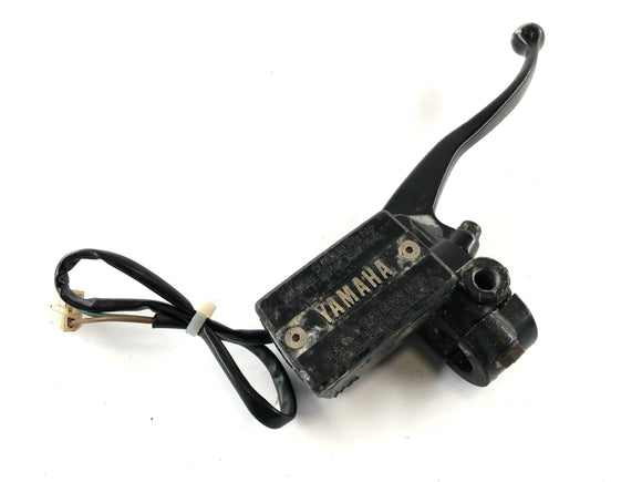 Yamaha XT 350 55V [1987] - Jarrupumppu edessä jarruvivulla