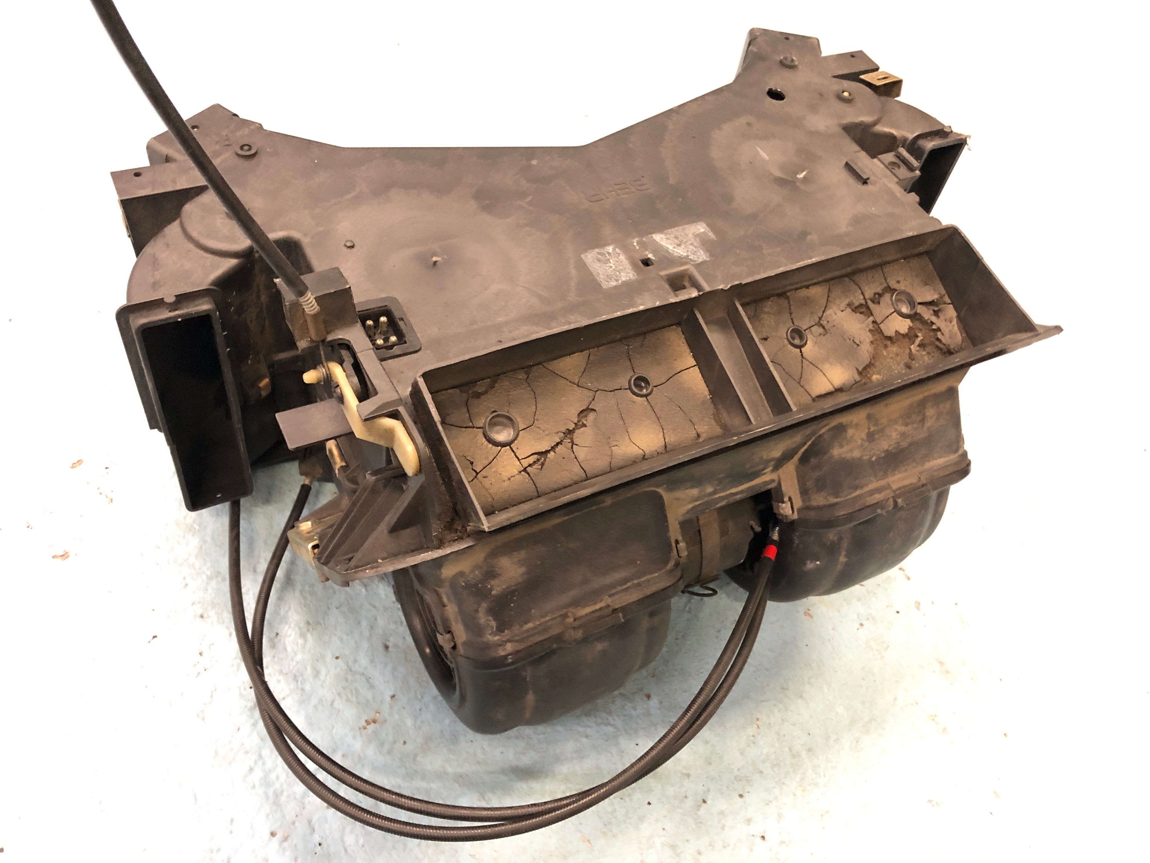 BMW M 535i E28 [1986] - Heater box blower - 0