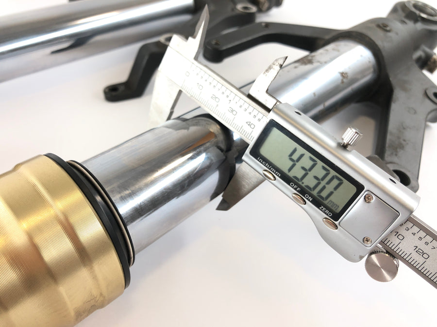 Yamaha XT 1200 Z Super Tenere DP01 [2012] - Fork Telegabel med Axis