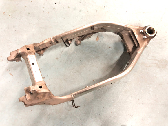 Honda VFR 800 RC46 [1999] - Frame with papers