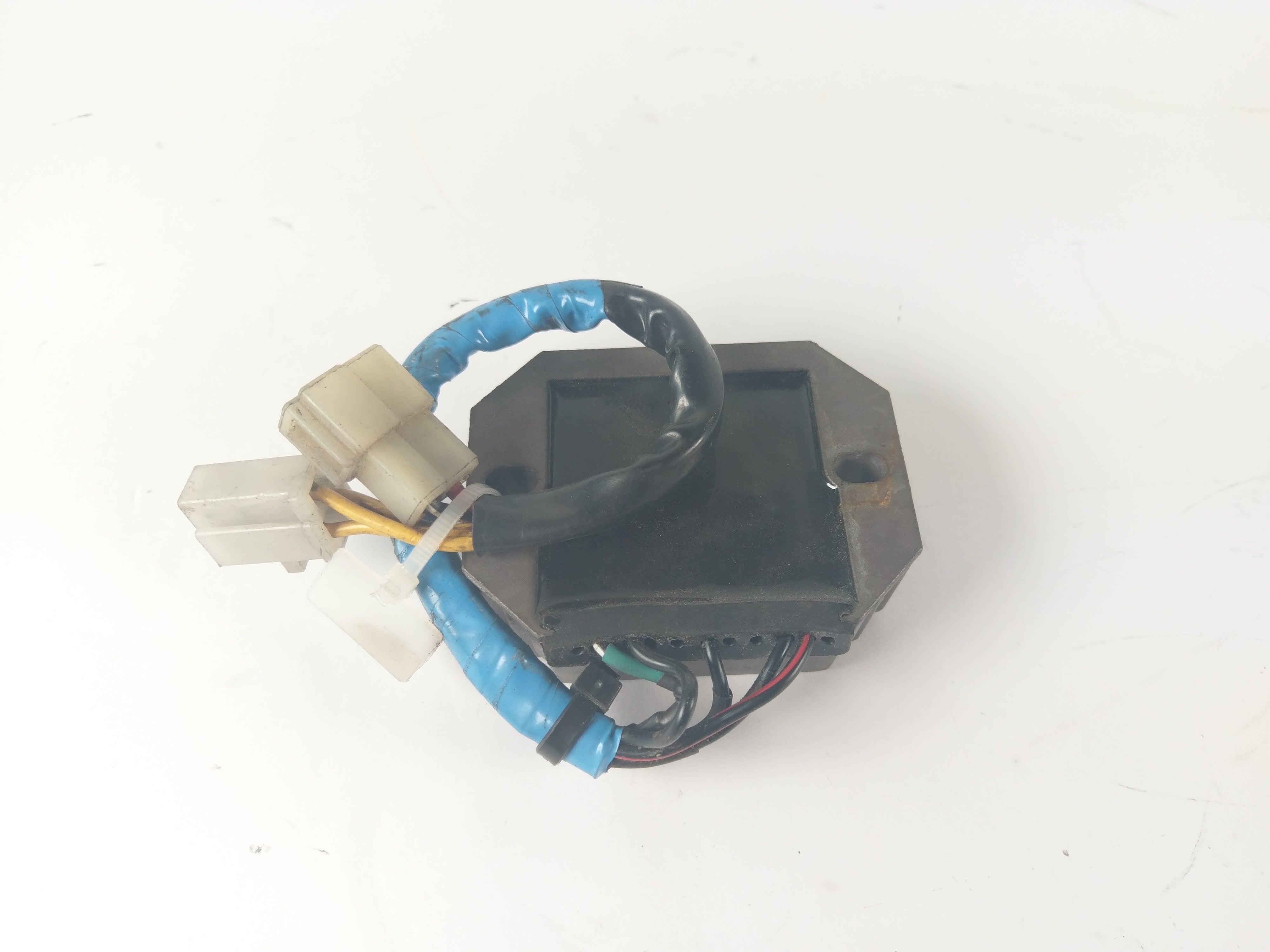 Suzuki DR 650 SP42B - Controller Rectifier Unit