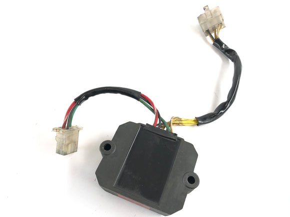 Honda CB 900 F SC01 [1981] - Regulador