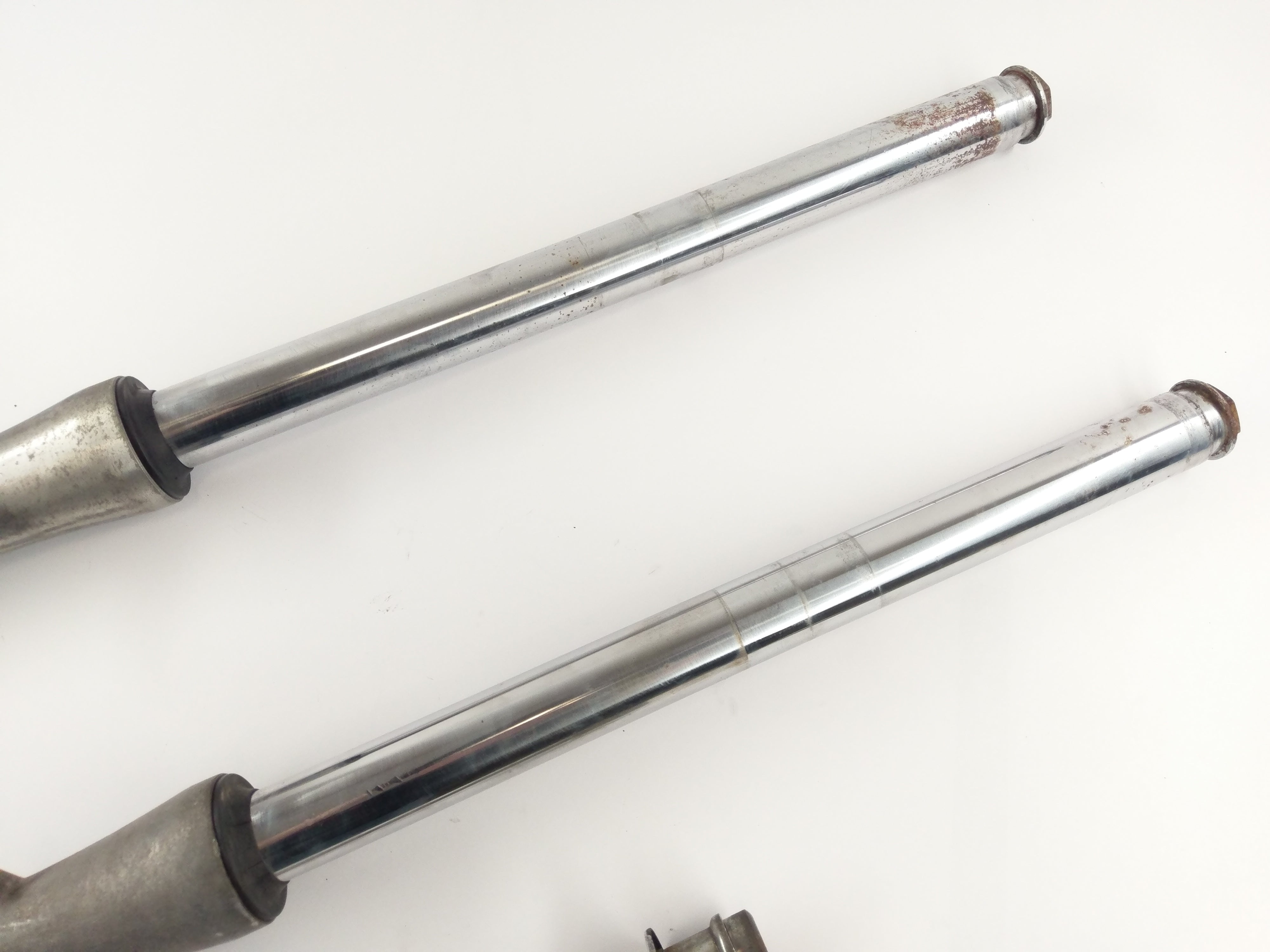 Suzuki Intruder VS 700 VP51A [1986] - Fork Front fork with axle