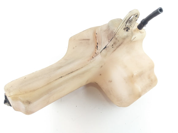 Suzuki GT 550 [1978] - масляный бак