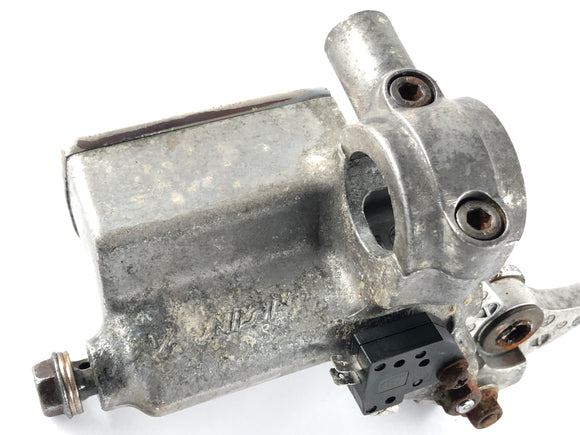 Suzuki Intruder VL 1500 AL [2000] - Rempomp vooraan