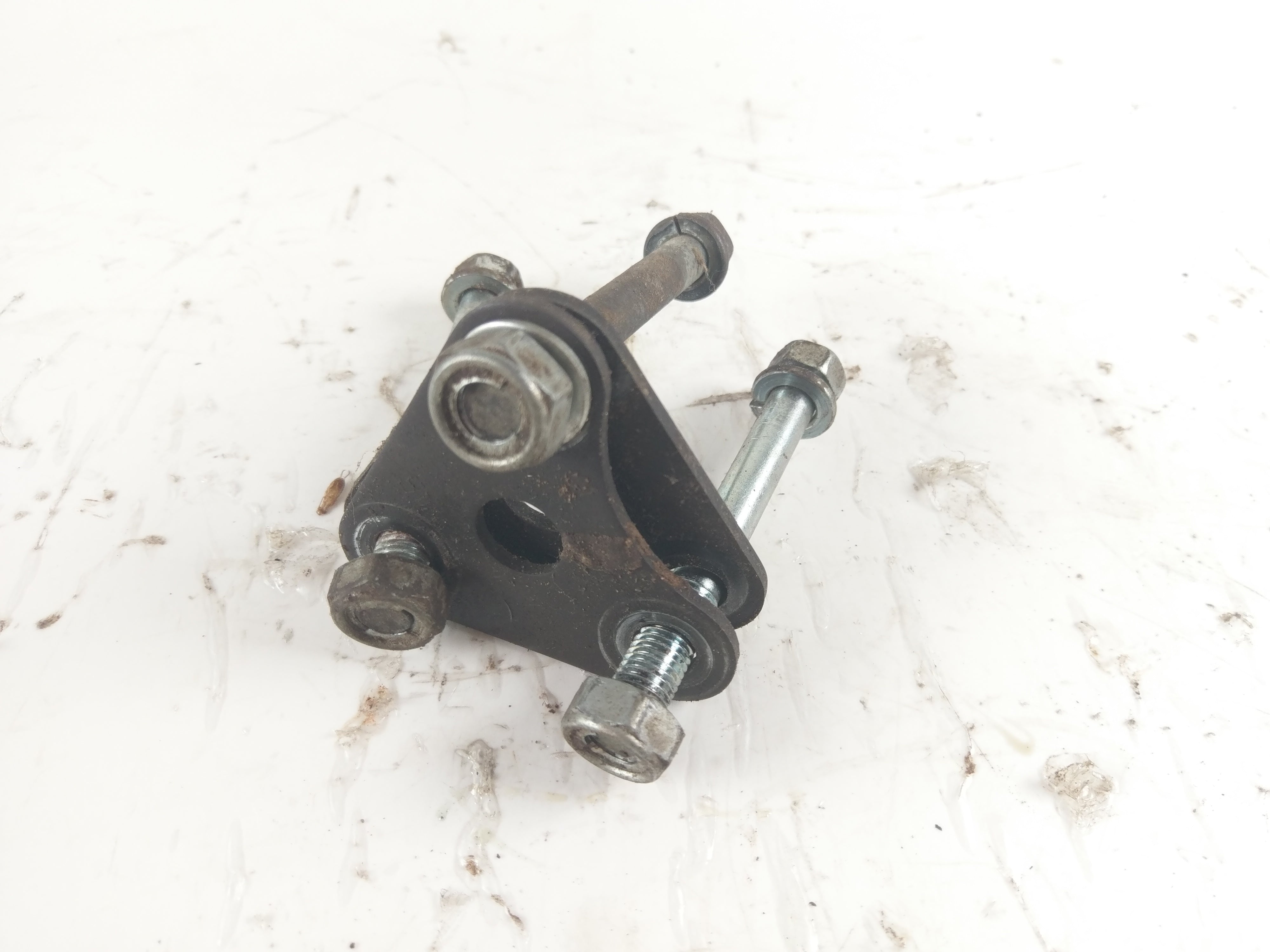 Yamaha XT 600 E 3TB - upper engine mount complete