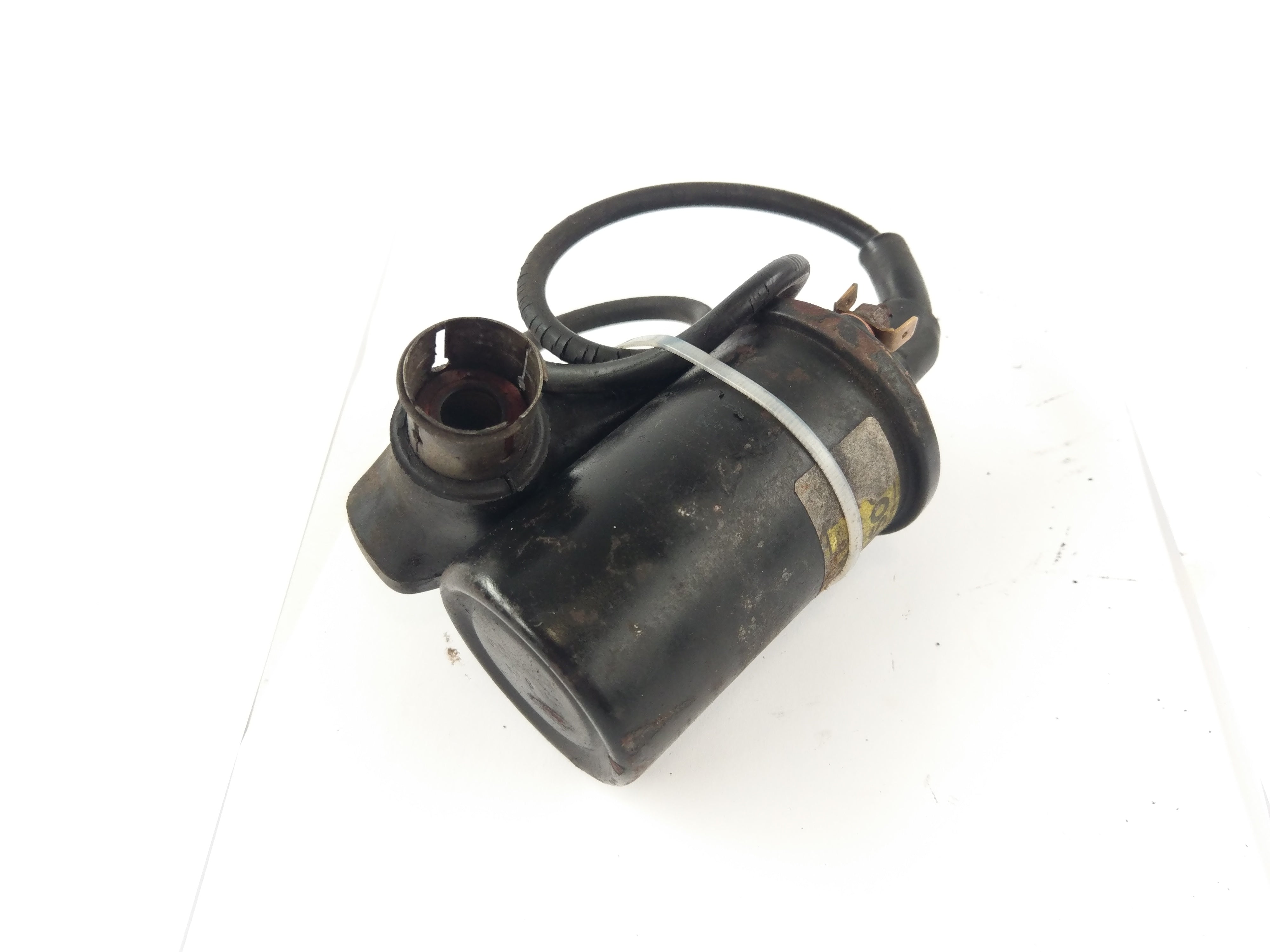 BMW R 100 S Type 247 [1978] - ignition coil and spark plug connector