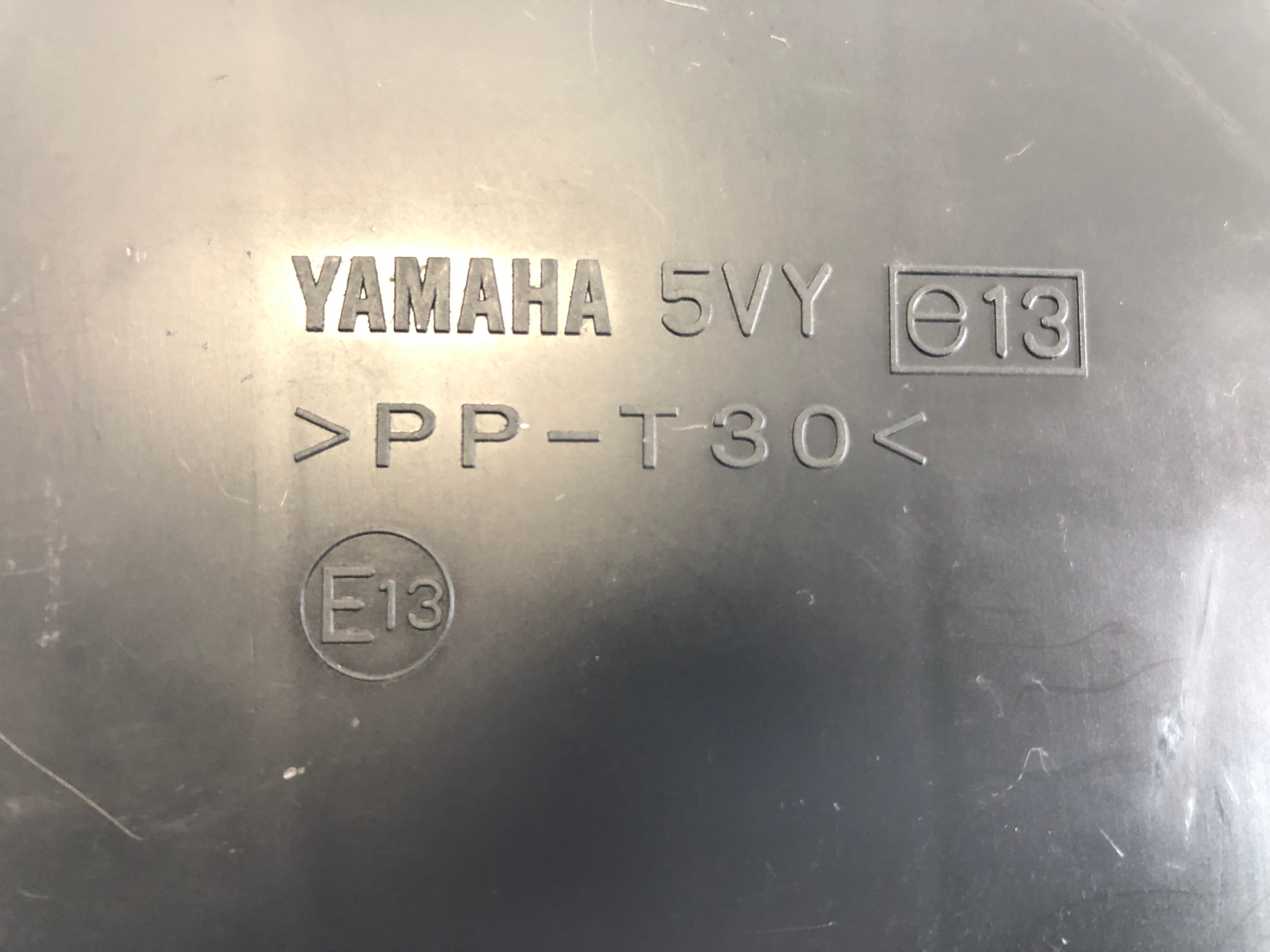 Yamaha YZF R1 RN12 [2005] - Luftfilterkasten Airbox