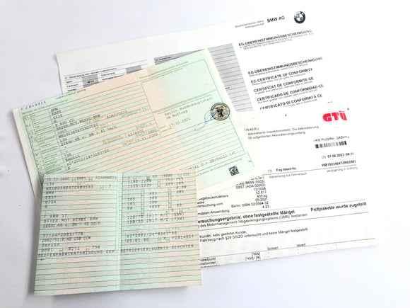 BMW F 800 ST [2006] - rám s papíry