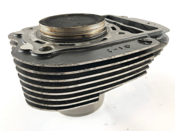 Kawasaki VN 900 Classic [2010] - Cylinder med stempler