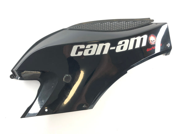 can on the spyder sm5 [2009]  - 左側のサイドクラッディング