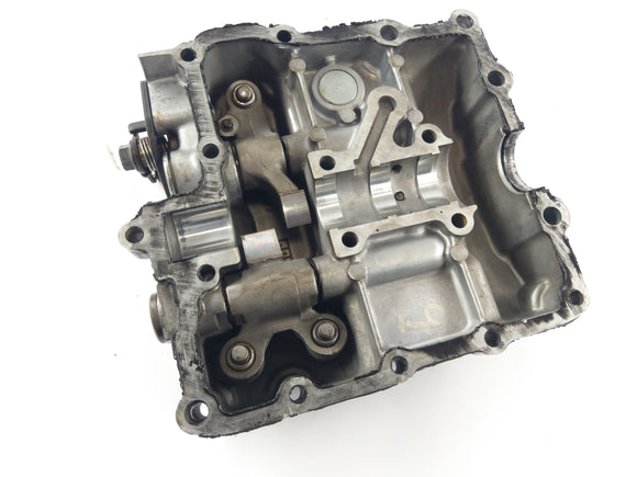 Suzuki Intrtuder 1500 VL [2000] - Coperchio di testa cilindri con leve di ribaltamento