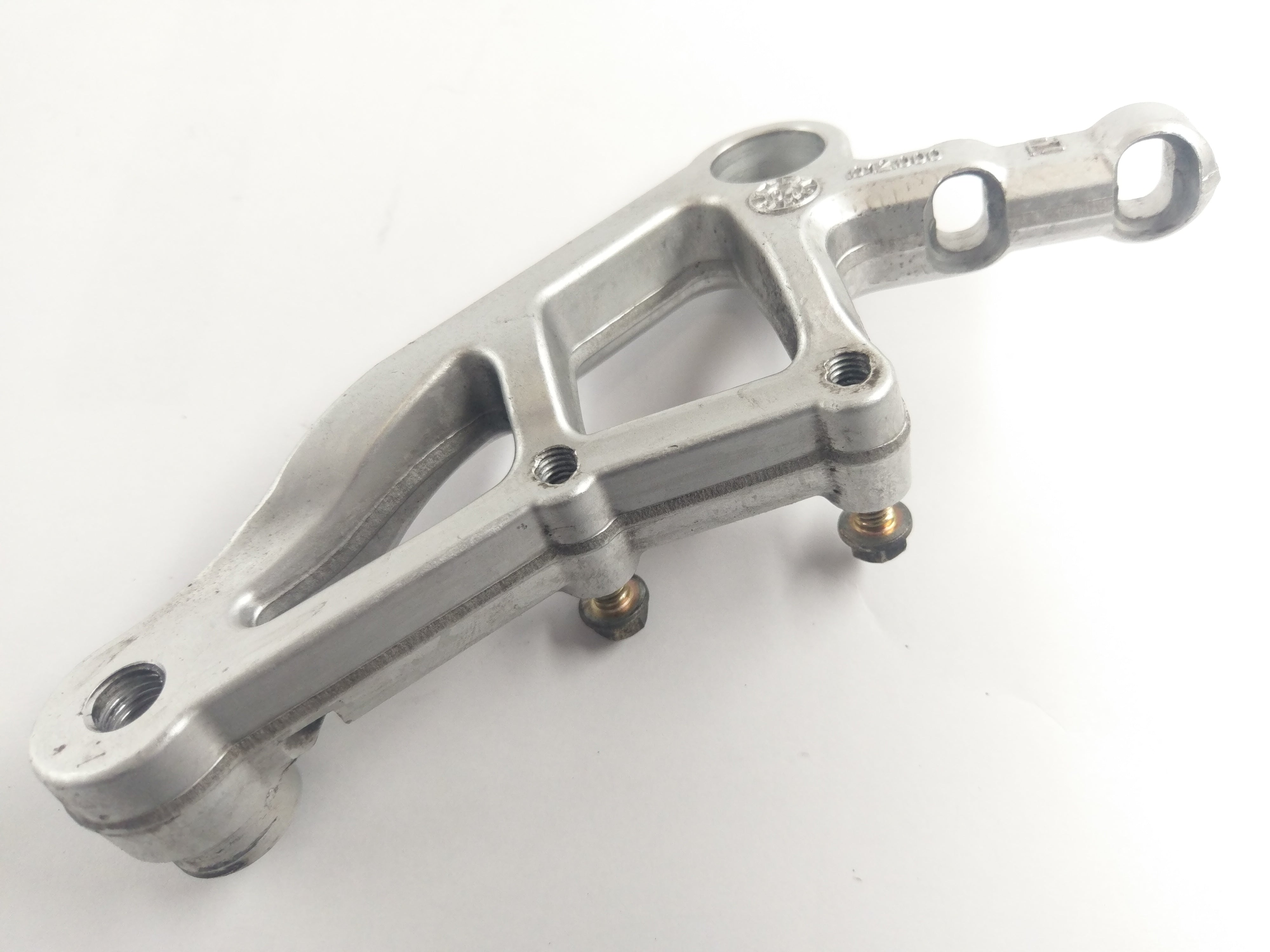 Benelli TNT 1130 Sport [2002] - Rear brake pump bracket