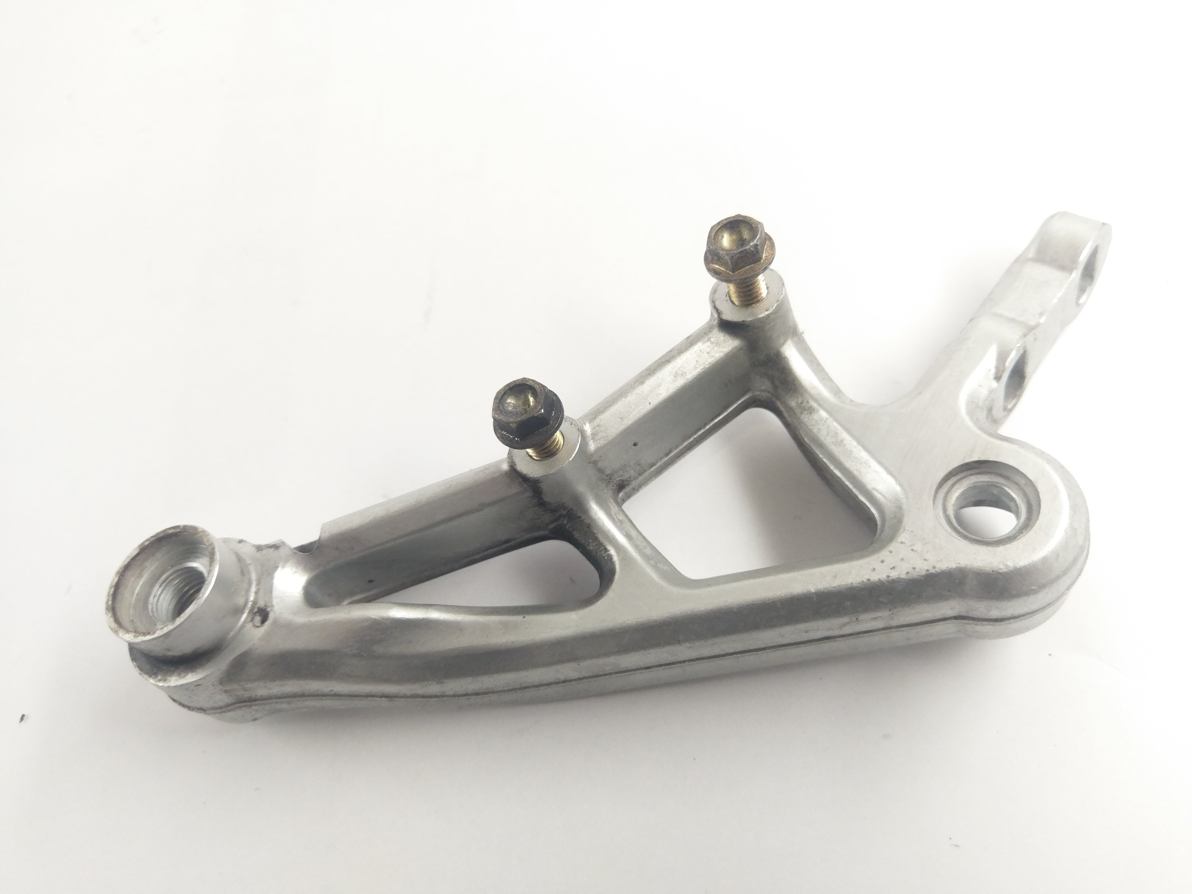 Benelli TNT 1130 Sport [2002] - Rear brake pump bracket