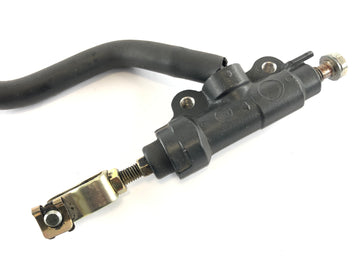 Triumph Thruxton 900 [2004] - Pompa del freno dietro - 0