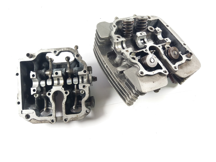 Yamaha TT 600 59X [1985] - Kompletní hlava válce