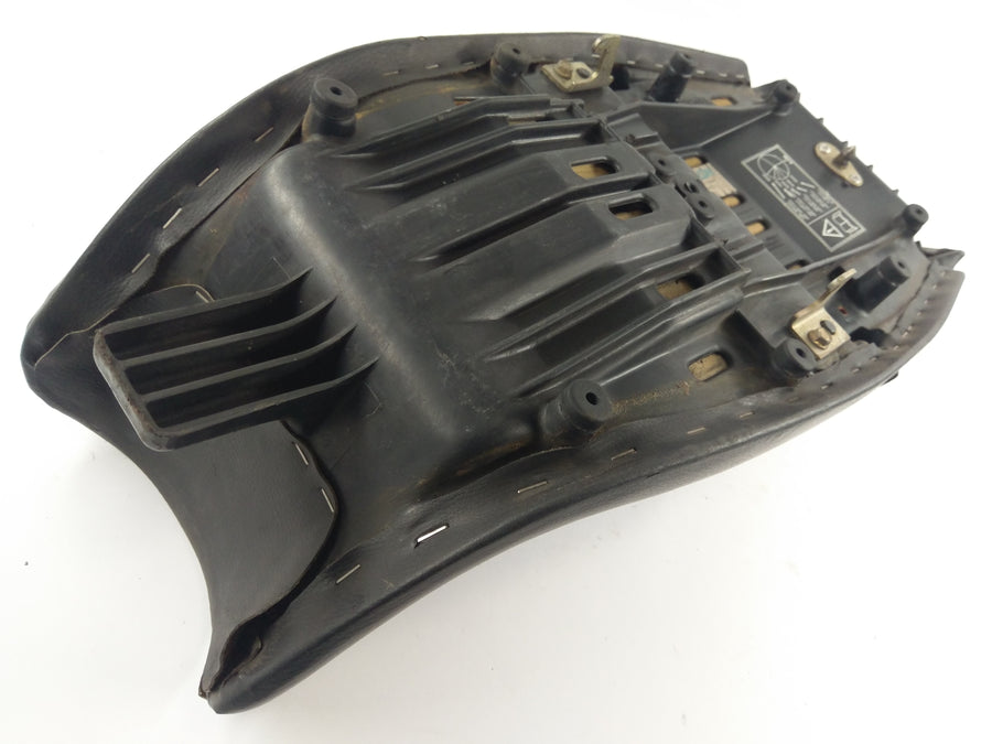 Triumph Trophy 900 T300 [1992] - Bünde -täckning skadad