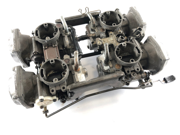 YAMAHA V -MAX 1200 2LT [1994] - Carburateurbatterij moet worden gereviseerd.