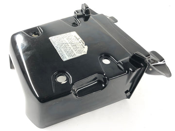 Honda xrv 750 Africa Twin RD04 [1993] - Задняя облицовка среднего заднего света.