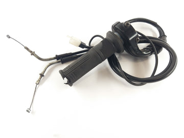 Kawasaki ZX -12R ZXT20A [2004] - Raccordi per manubrio a gas sulla destra con i treni Bowden