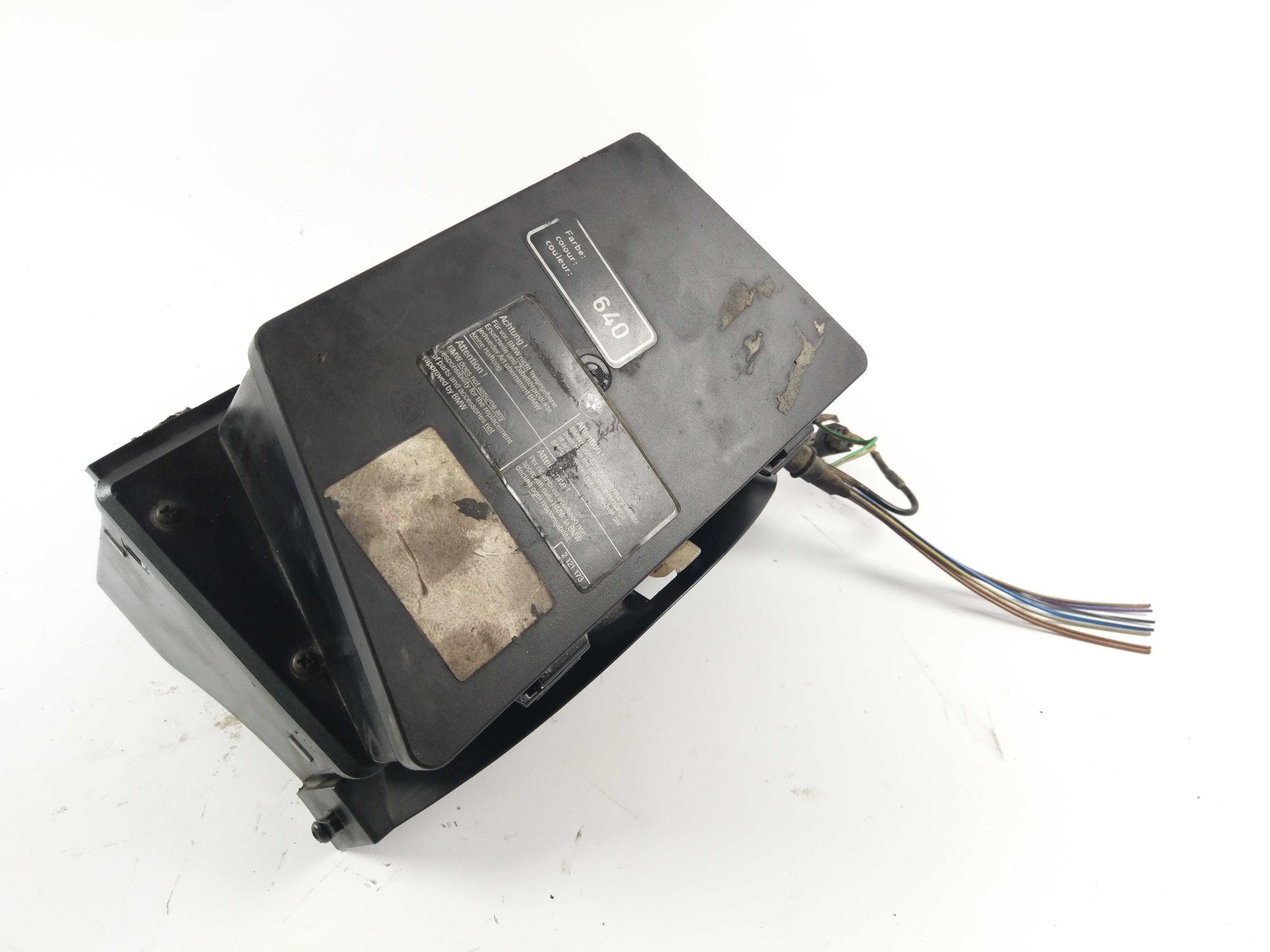 BMW R 1100 GS 259 ​​[1994] - Fuse box flap lock defective