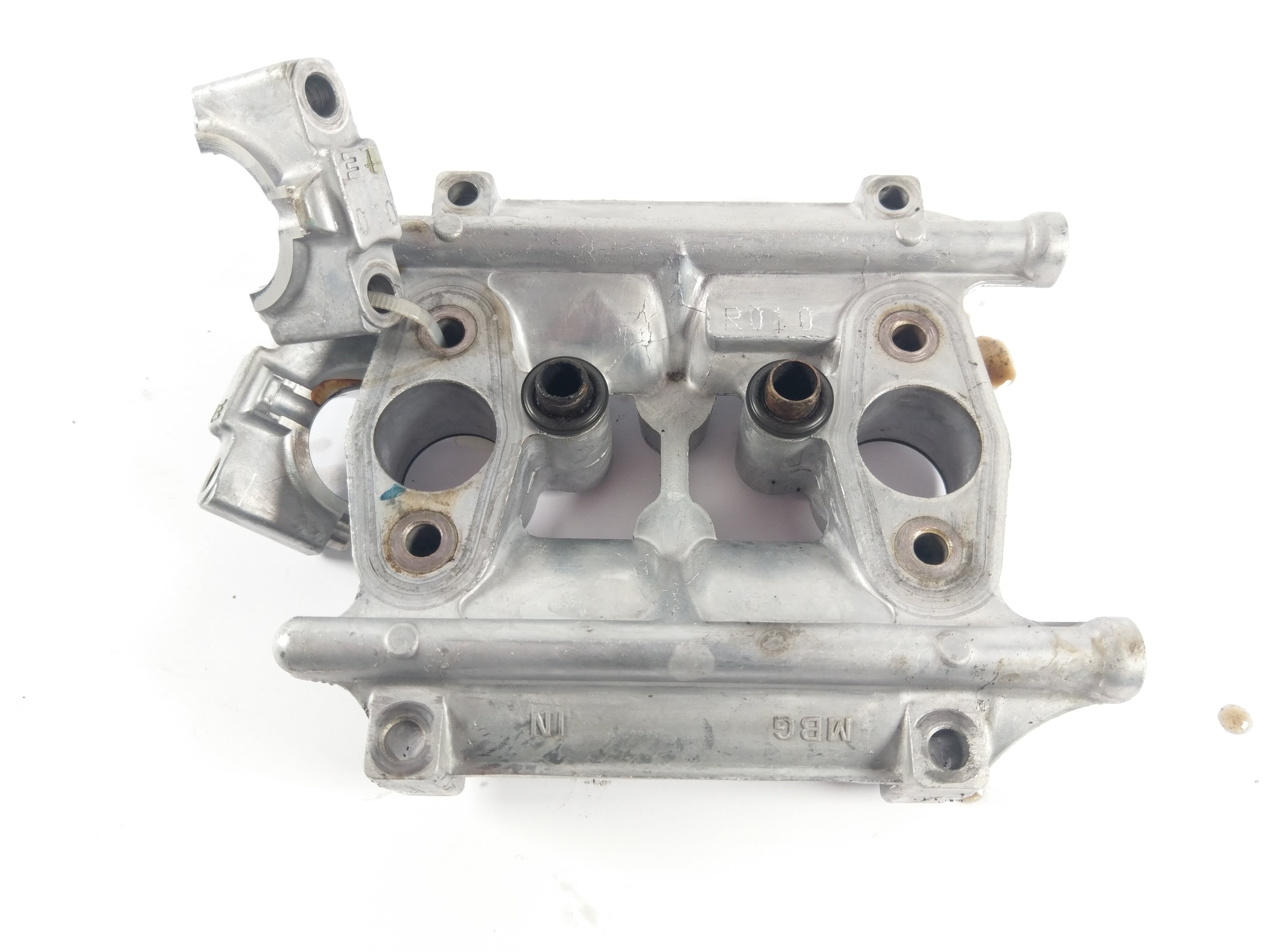 Honda VFR 800 FI RC46 [2000] - Camshaft bearing block