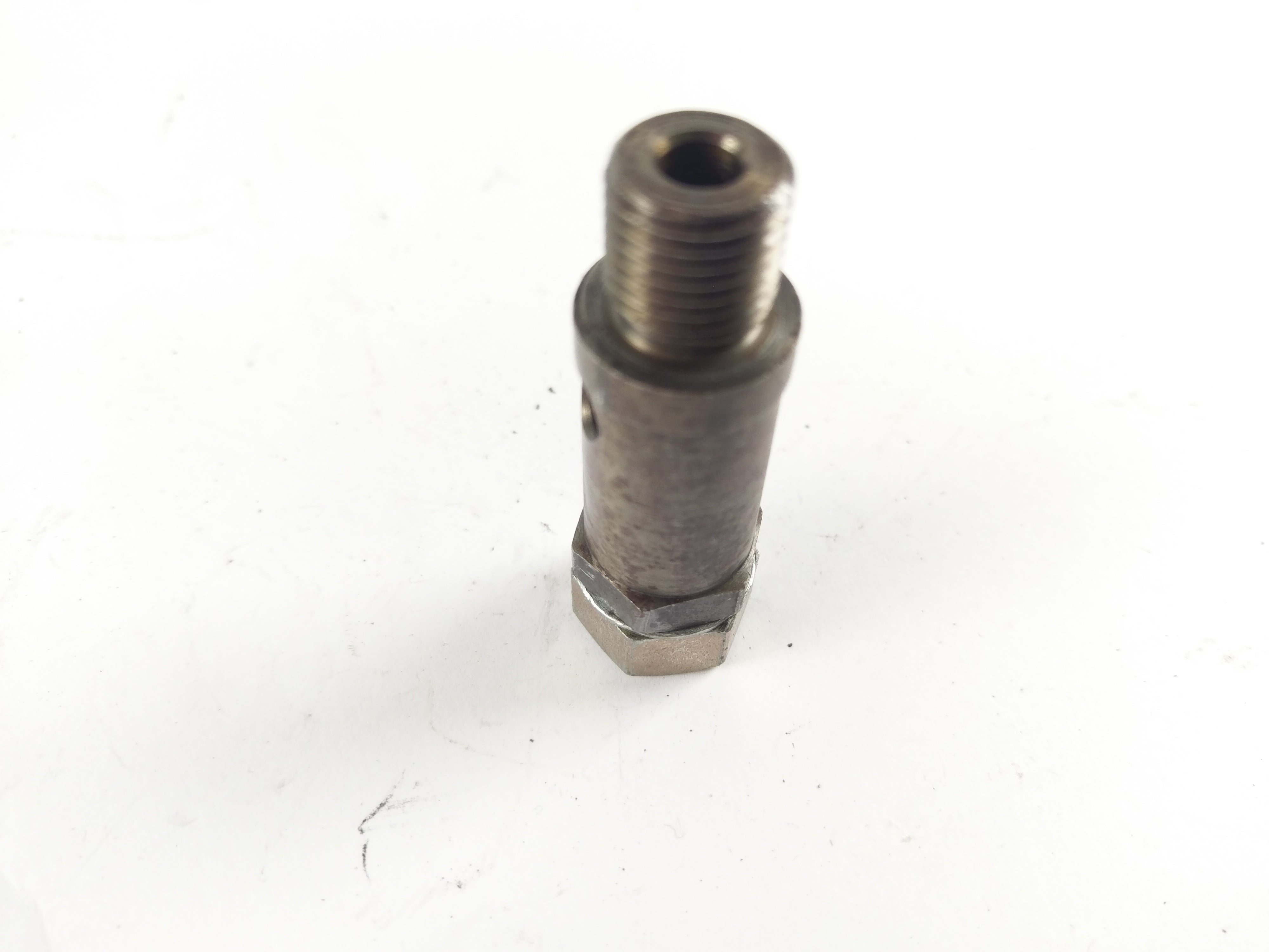 Yamaha XT500 engine screw - 0