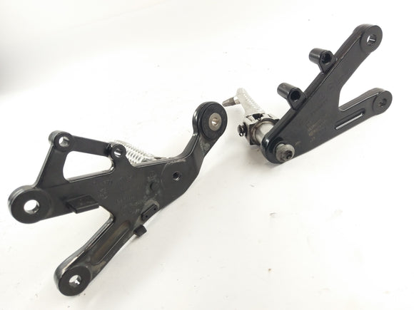 BMW S 1000 RR K10 [2010] - voetsteunen van voetgras met houder links en rechts