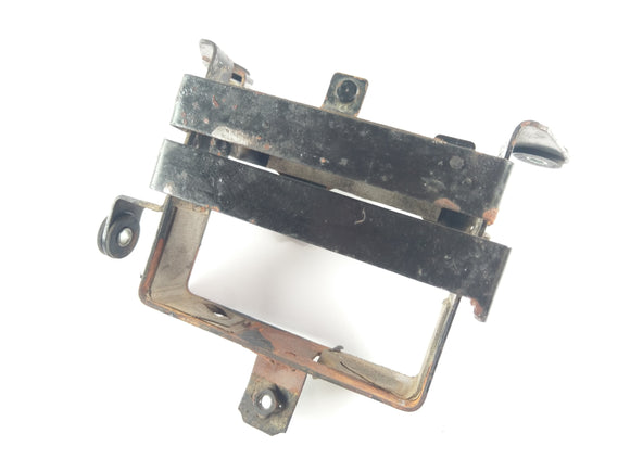 Suzuki DR 650 SP41B - Batteriboksbatterierom