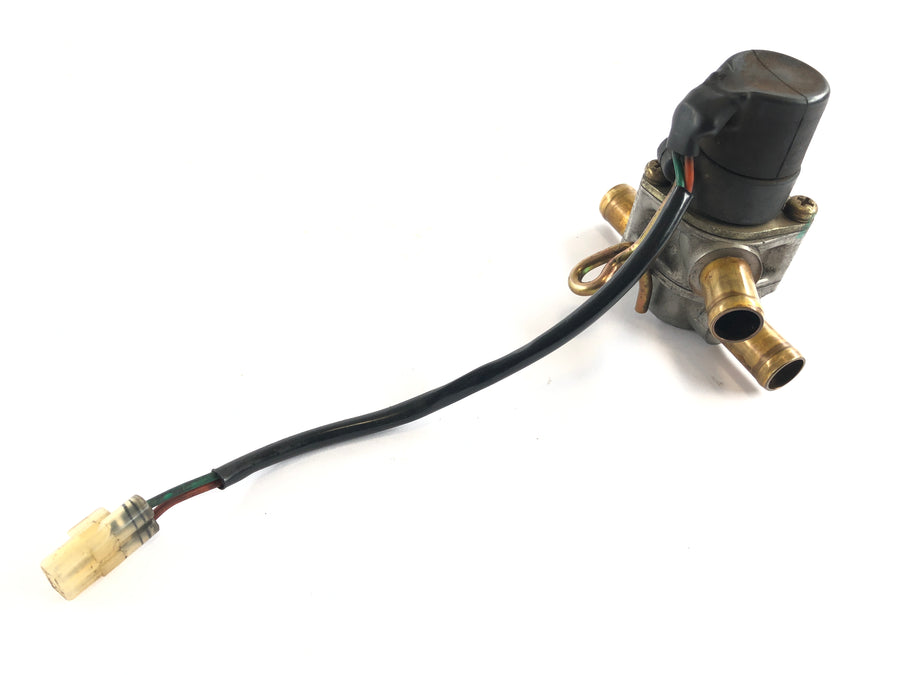 Honda CBR 900 SC50 - sekundārais gaisa ventilis