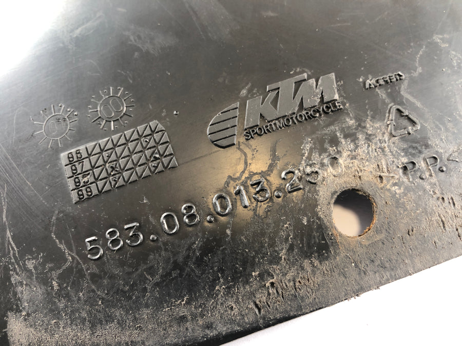 KTM 640 LC4 Prestige [2003] – Apsauga nuo purslų