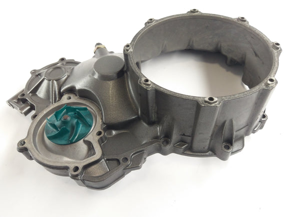 Aprilia RST 1000 Futura [2004] - Lid sprzęgła wewnątrz pokrywki silnika