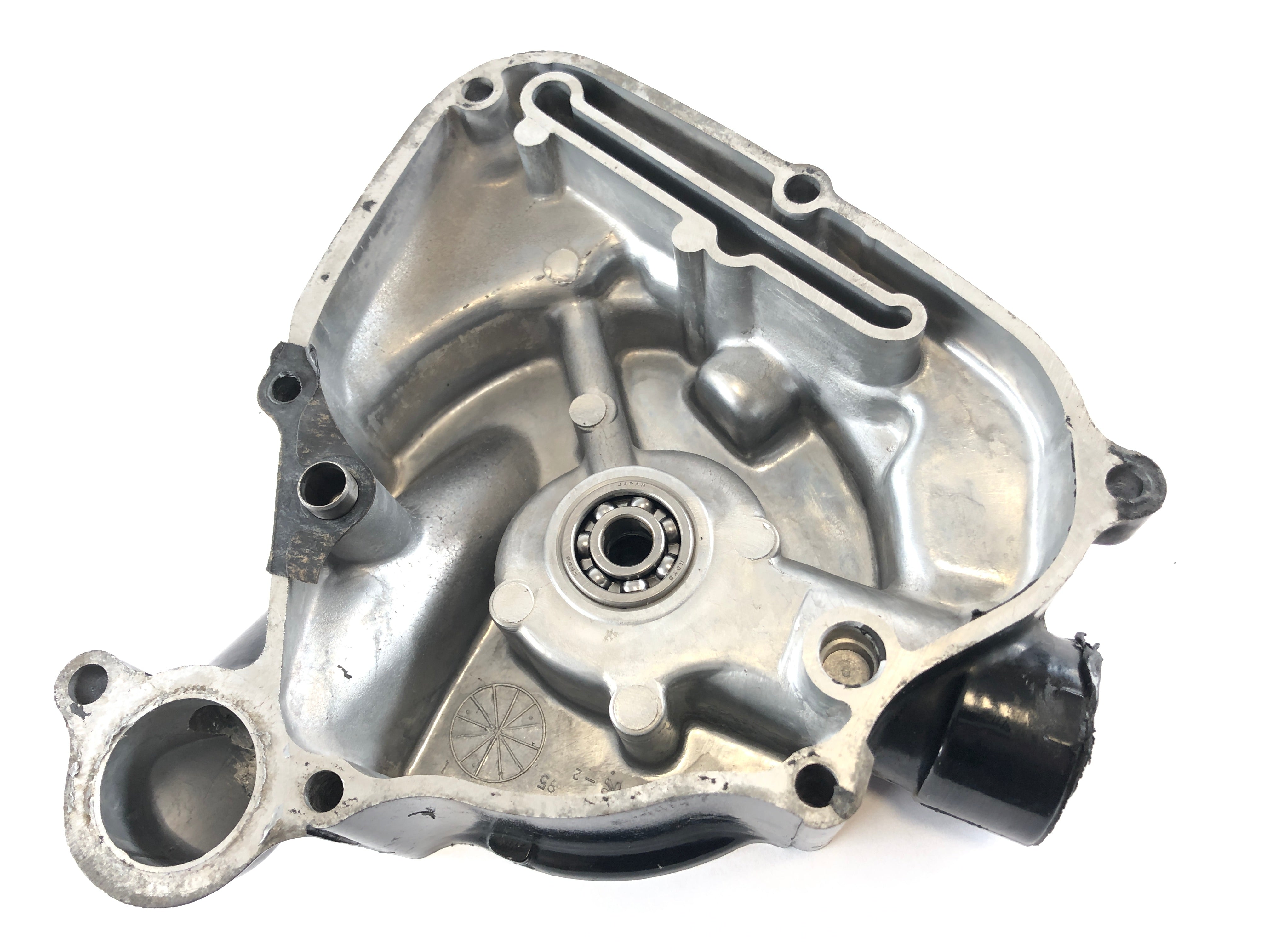 Yamaha V-max 1200 2EN [1997] - Water pump housing