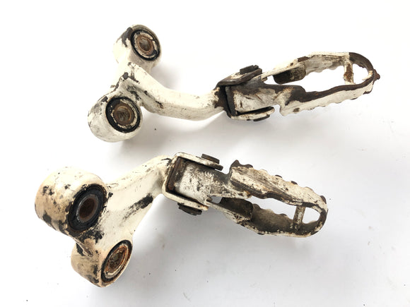 Suzuki DR 600 SN41A [1986] - подчеркивания водителя водителя влево и правой