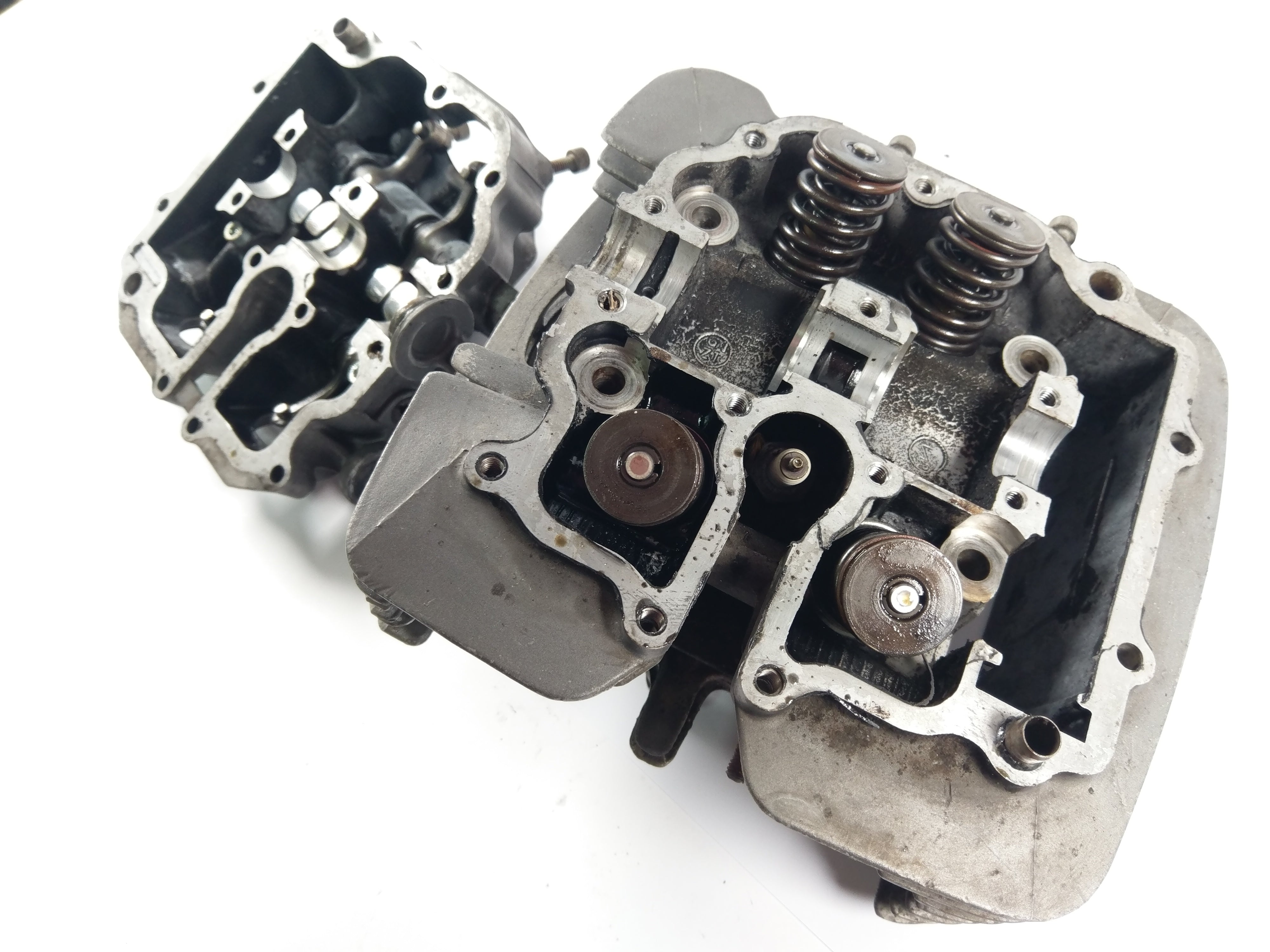 Yamaha TT 600 59X [1985] - Cylinder Head Complete