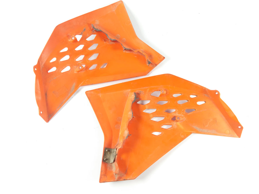 KTM SX-F 250 4-ütemű [2008] - tanktartály burkolat