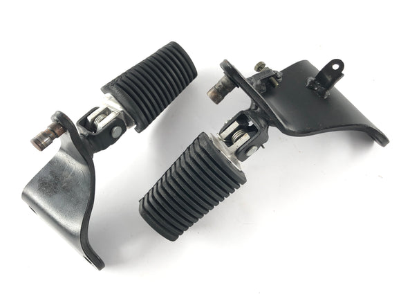 Yamaha XVS 650 Drag Star 4VR [1997] - Stuurprogramma's voetsteunen aan de rechterkant en links