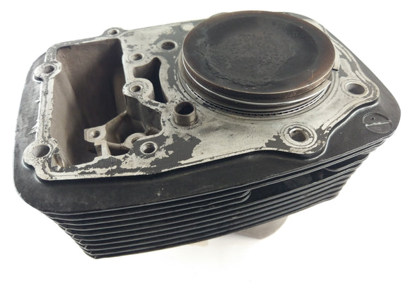 Suzuki Intruder 1500 VL [2000] - Cilinder met zuigers