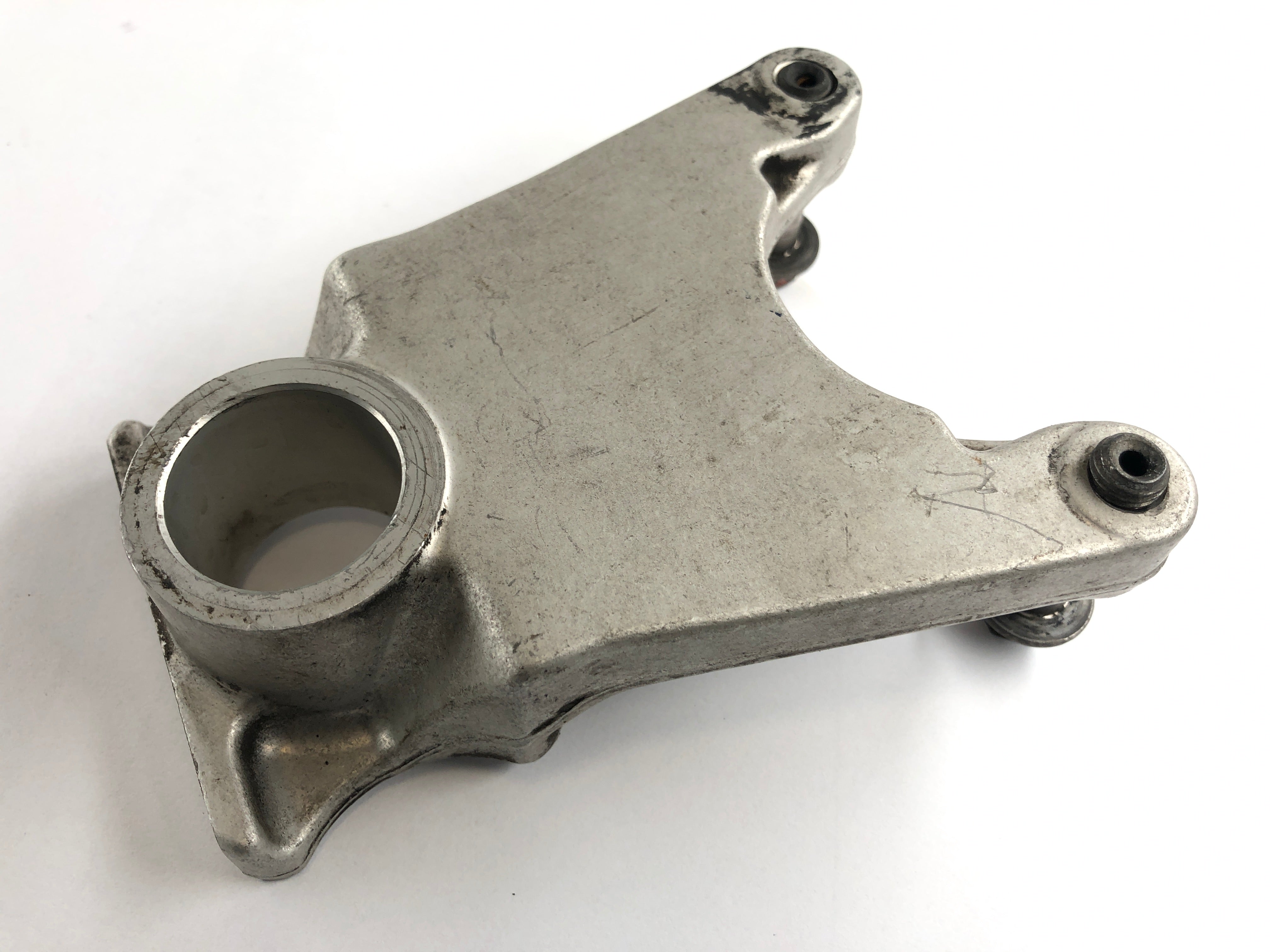 Yamaha YZF R1 RN04 [2000] - Rear brake anchor