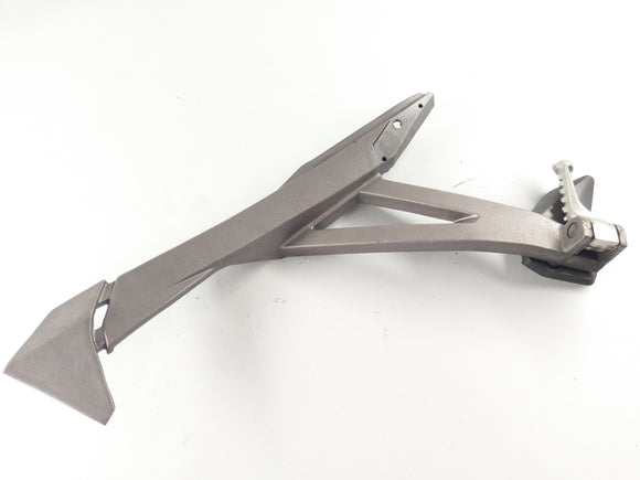 Aprilia første 1000 Futura [2004] - Pædiatrisk fodstøtte til venstre