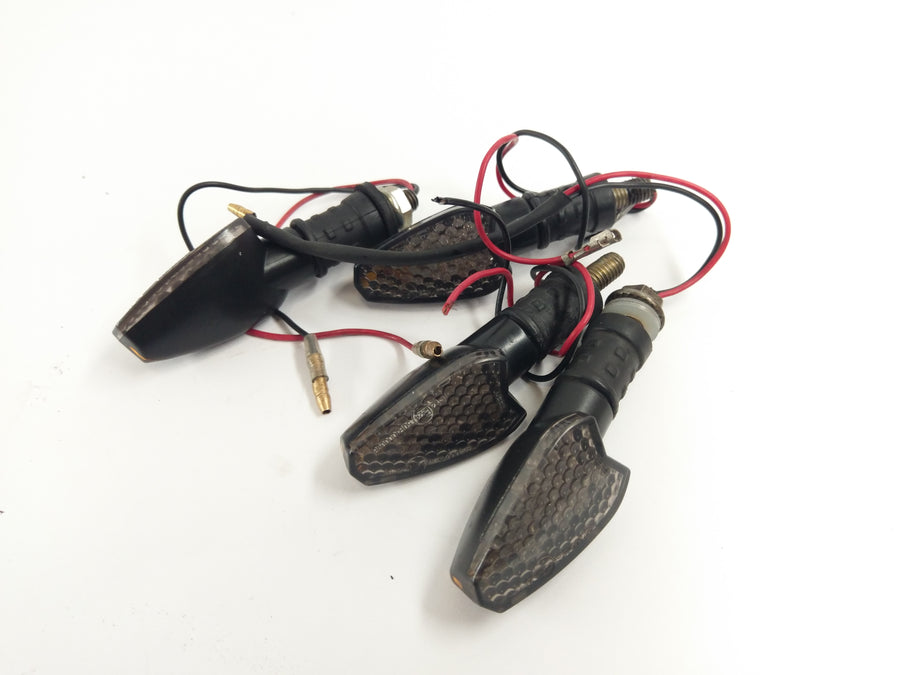Moto Guzzi V11 Le Mans  [2003] - Vilkur LED-komplekt koos releega