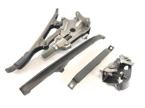 Honda CBR 1000F SC24 [1992] - Spanningsrail- en schuifrailregelketen