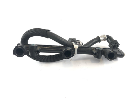 Triumph Tiger 1050 115NG [2016] - Conduites de carburant