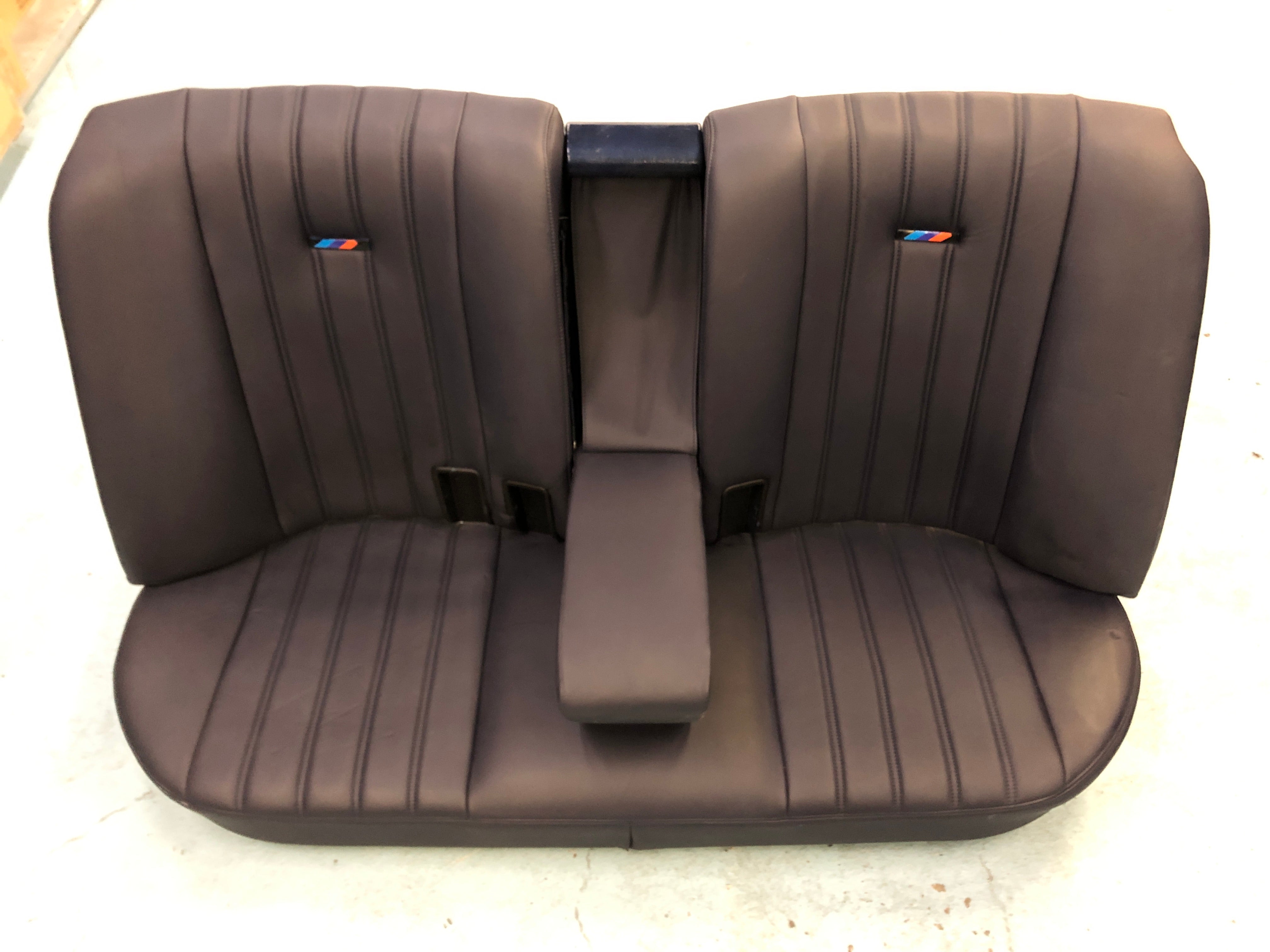 BMW M 535I E28 [1986] - Elektrisch verstelbare stoelen aan de achterdeur kartonnen voor de voordeur