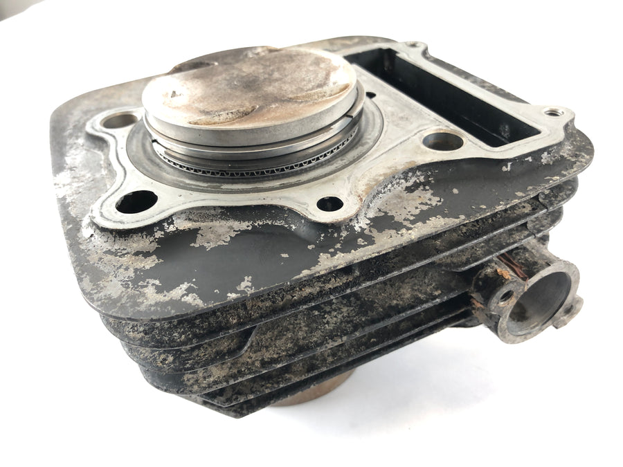 Suzuki DR 250 SJ41A [1982] - Cylinder with piston