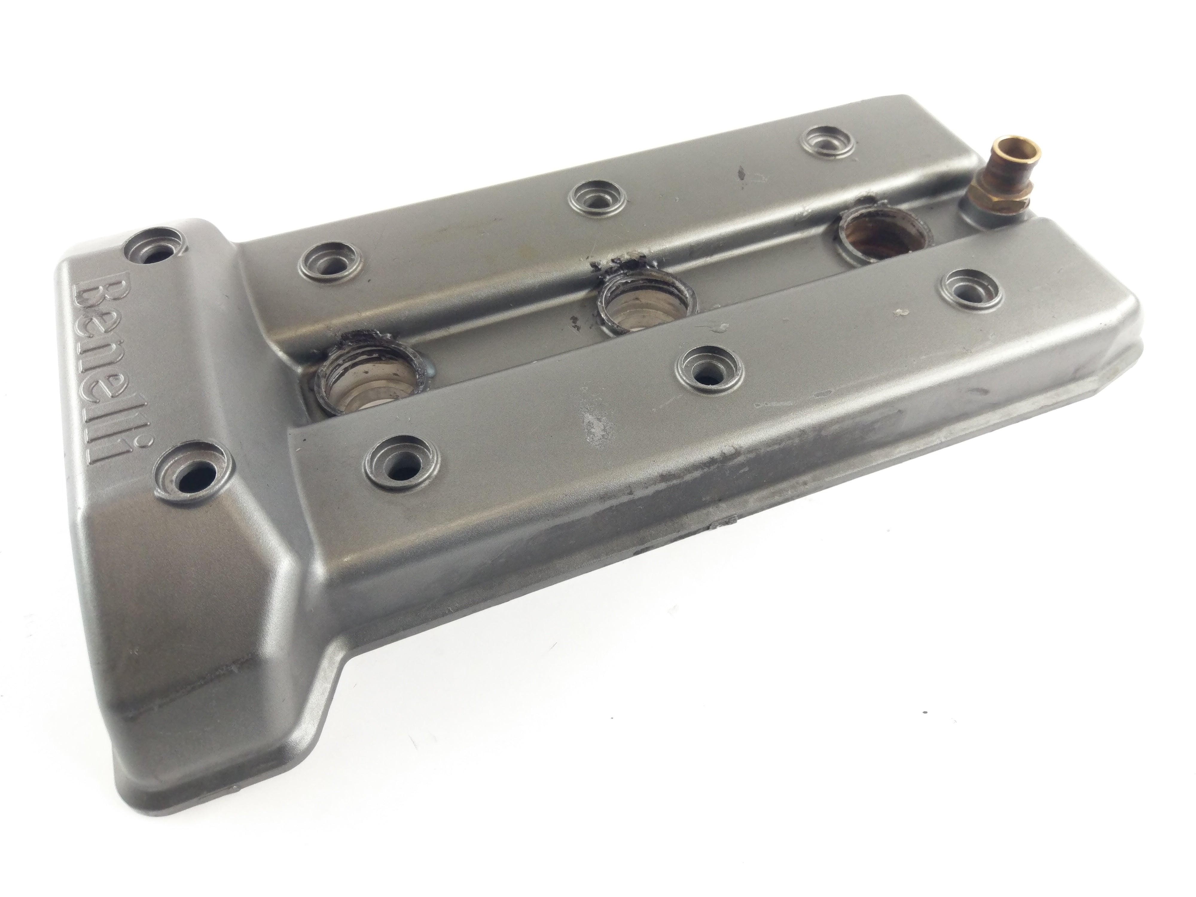 Benelli TNT 1130 Sport [2002] - valve cover